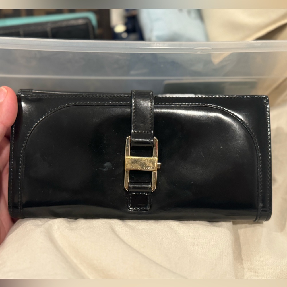 Gucci envelope wallet